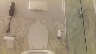 У ванну з рудою.
